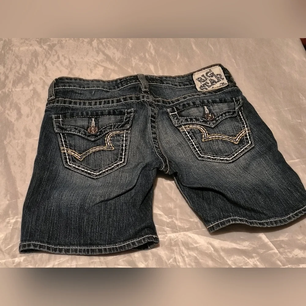 Big Star Women's Long Shorts Size 27 Denim Jean